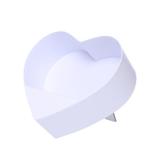 Picture of 24.5cm HEART SHAPED FLOWER BOX WITH STAND WHITE